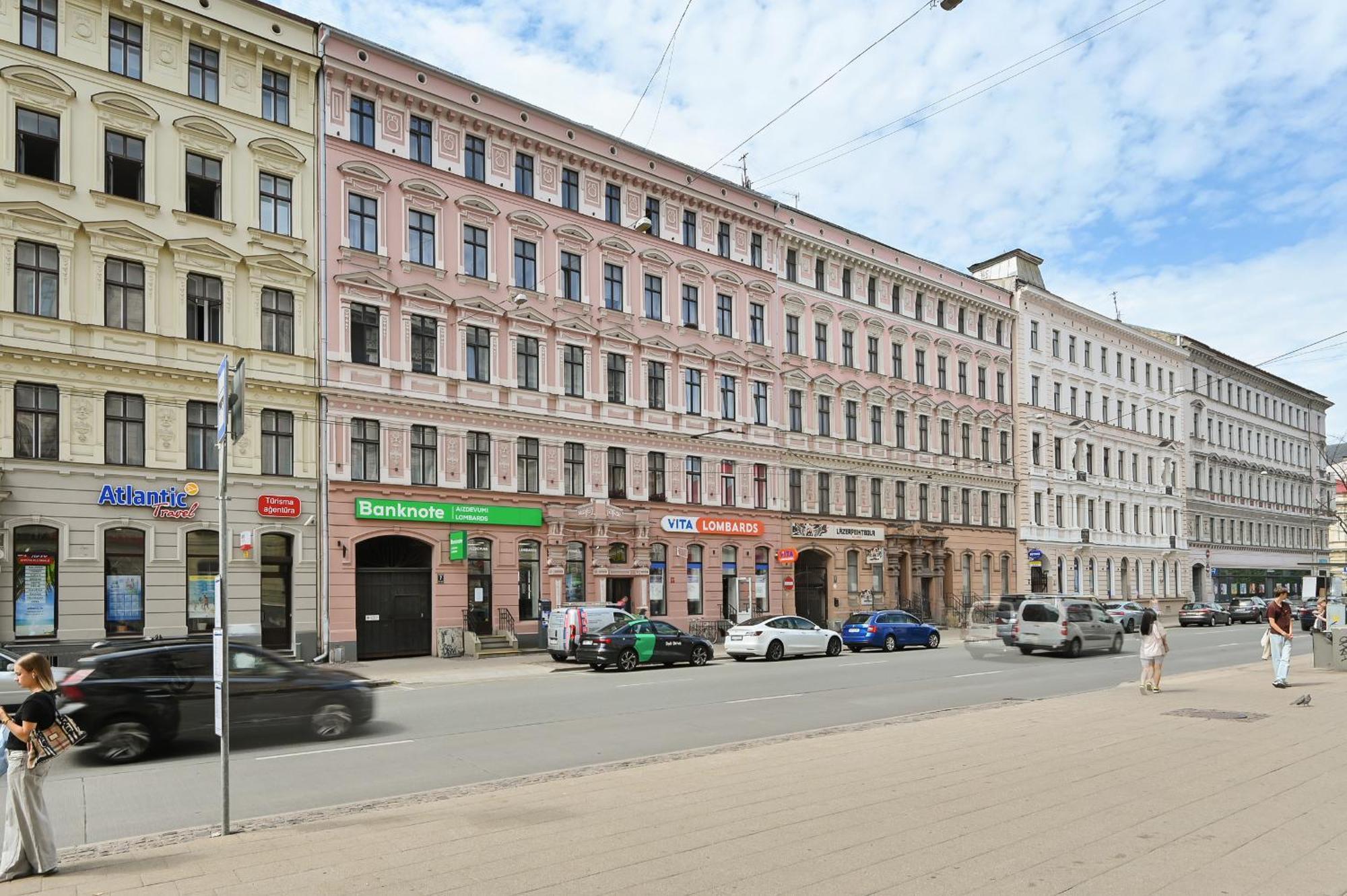 Fantastic Studio Apartment In The Heart Of Рига Экстерьер фото