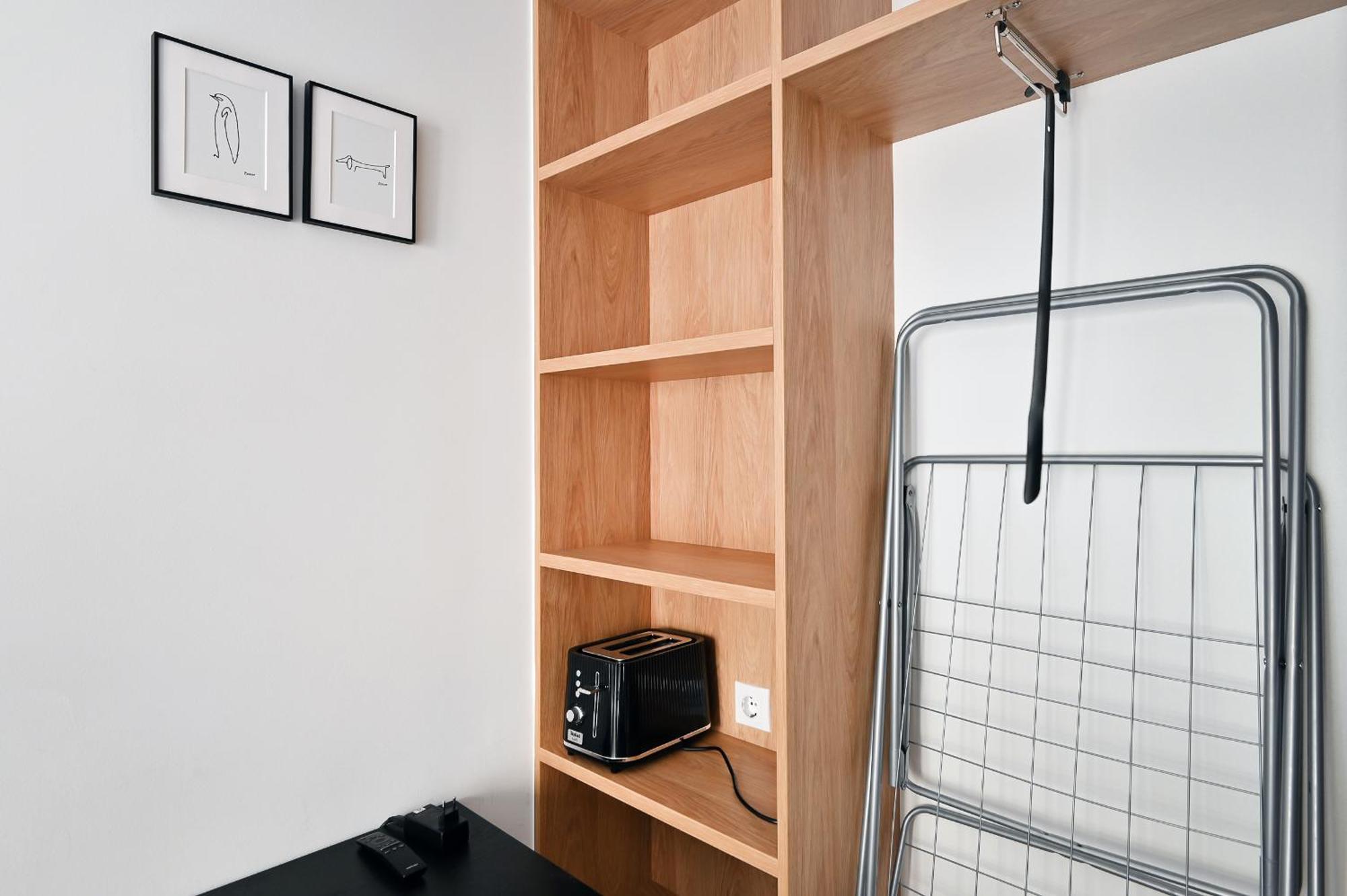Fantastic Studio Apartment In The Heart Of Рига Экстерьер фото